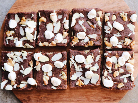 High Vibe Recipe: @frommybowl's No-Bake Rocky Road Brownies