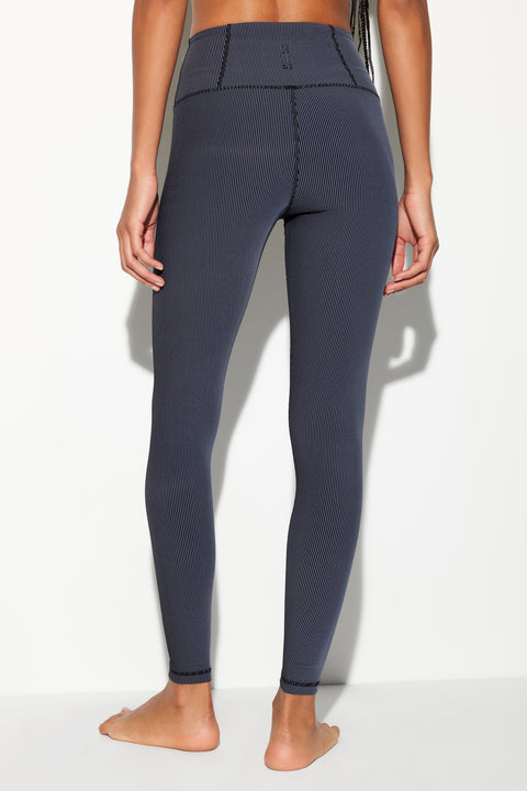 Lotus 2-Tone 7/8 Legging
