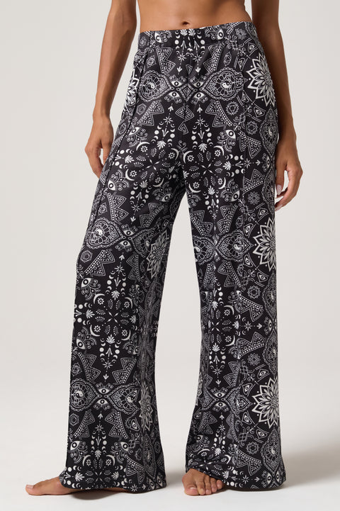 Roam Wide Leg Pant