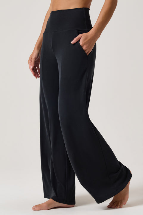 Zen Rib Journey Wide Leg Pocket Pant