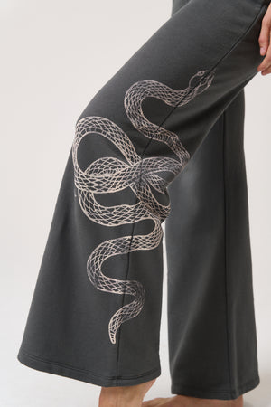 Snake Nicks Sweatpant