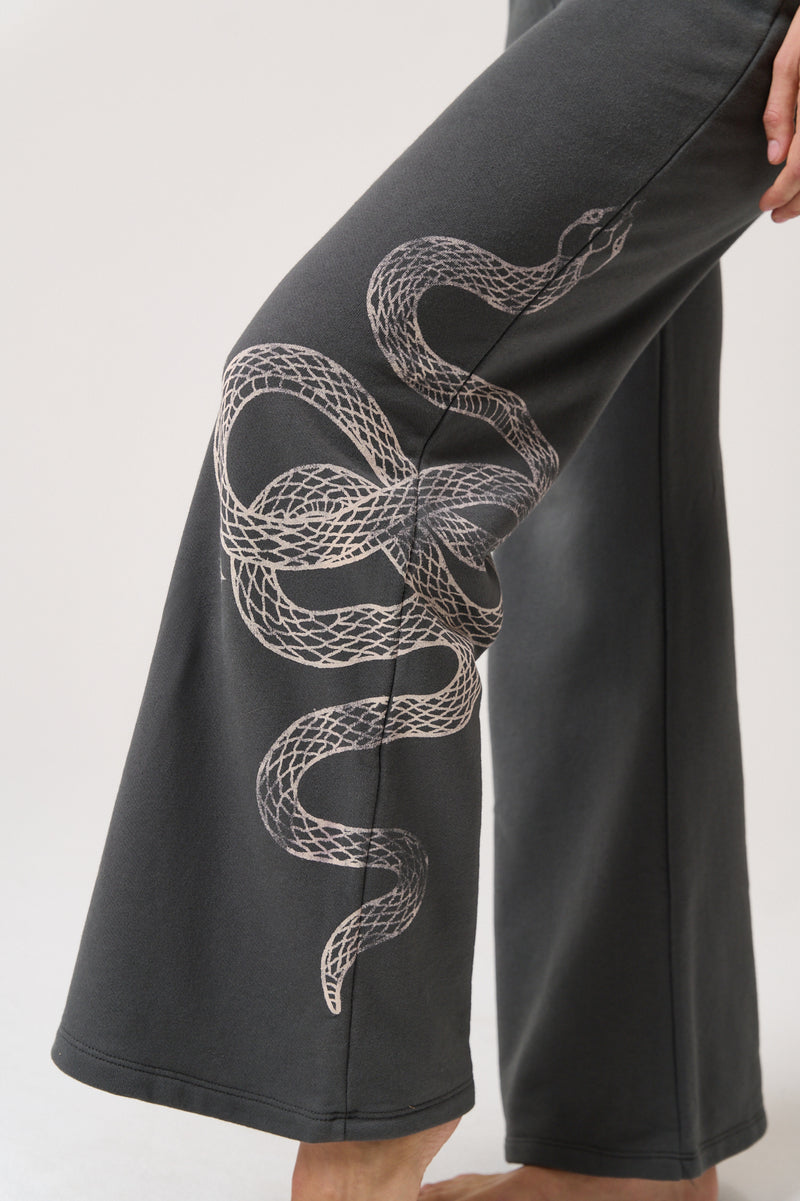Snake Nicks Sweatpant