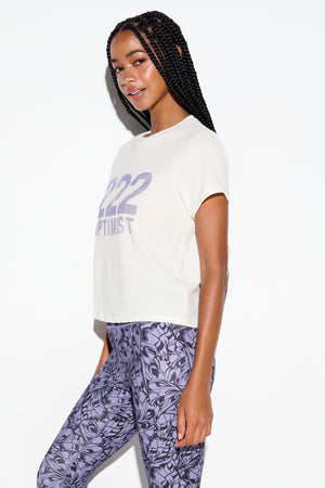 222 Optimist Lila Tee