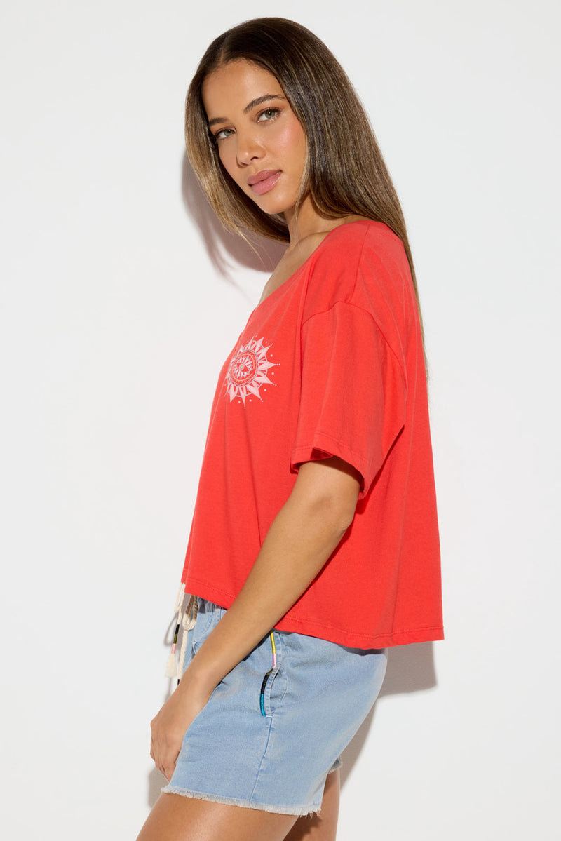Felize Short Sleeve V-Neck Tee