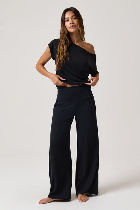 Zen Rib Journey Wide Leg Pocket Pant