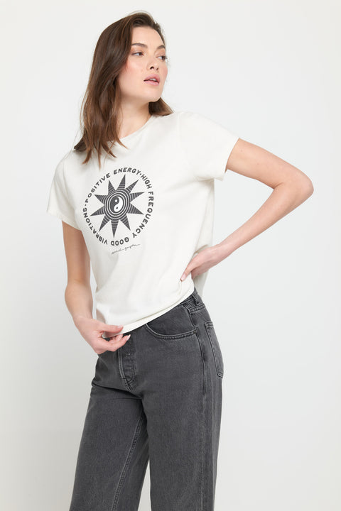 Yin Yang Star Lila Tee