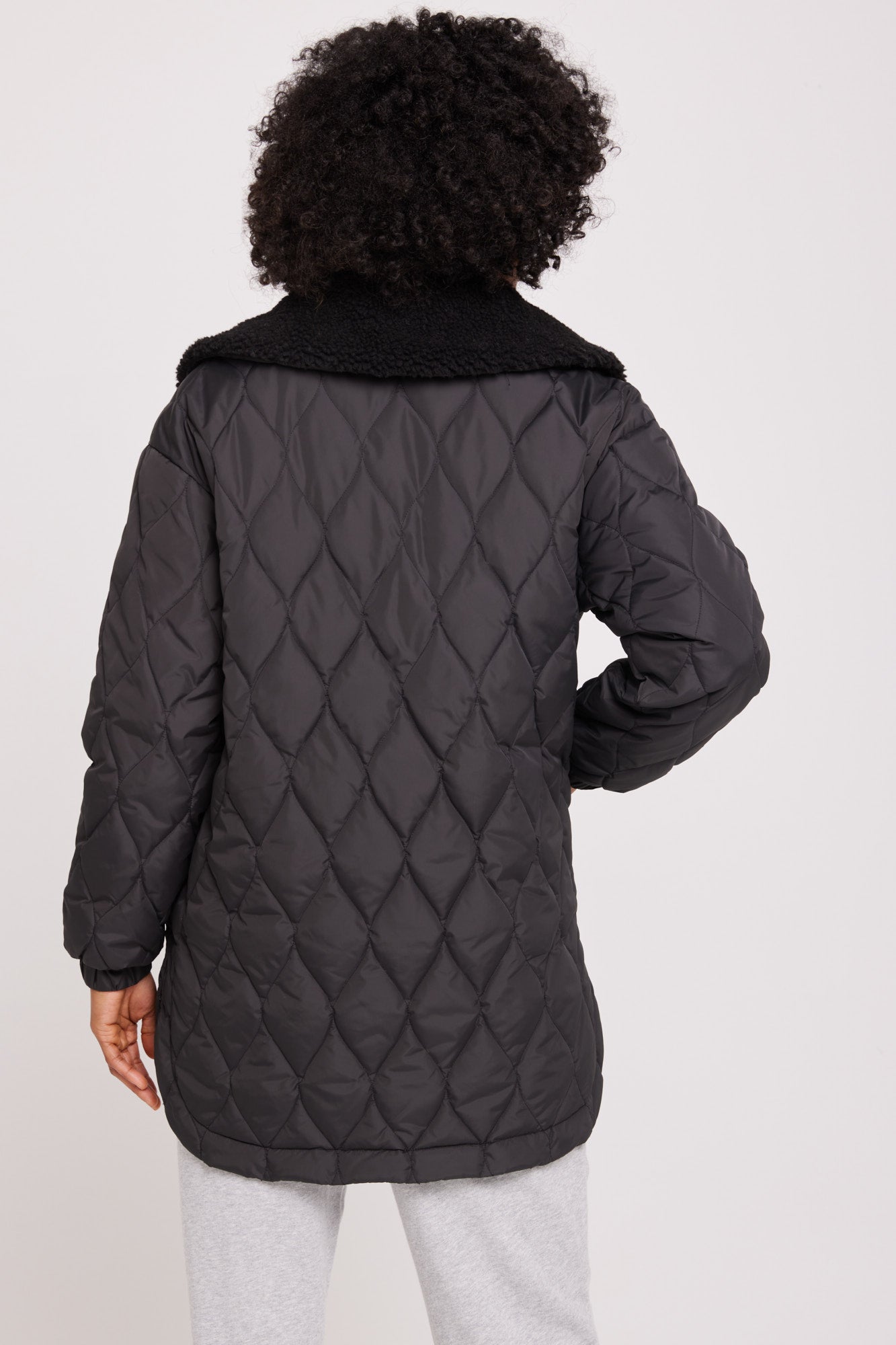 Ivy Quilted Sherpa Jacket-Black | Spiritual Gangster