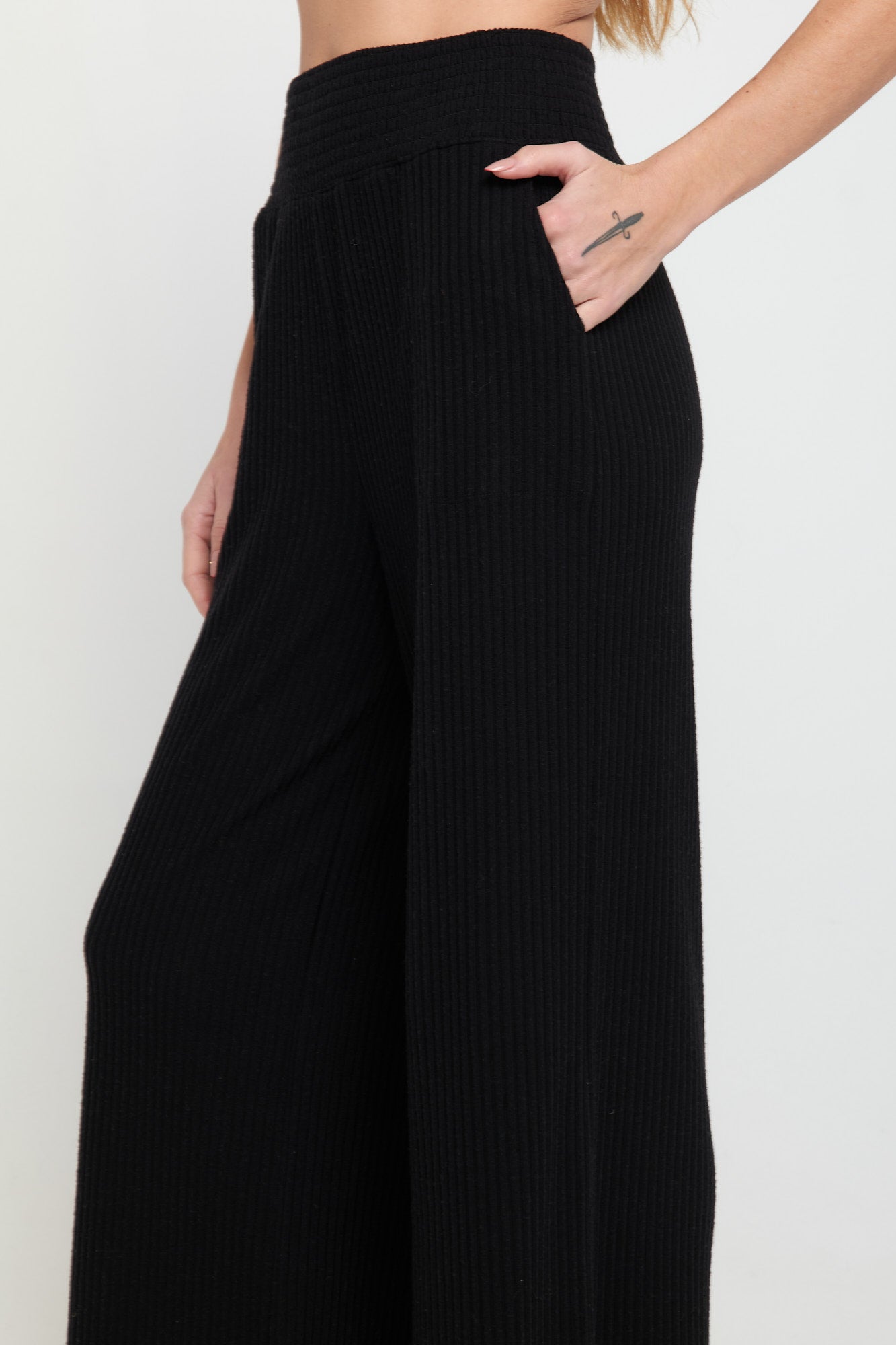 Shop Pleated Palazzo Pants with Elasticated Waistband Online | Max UAE