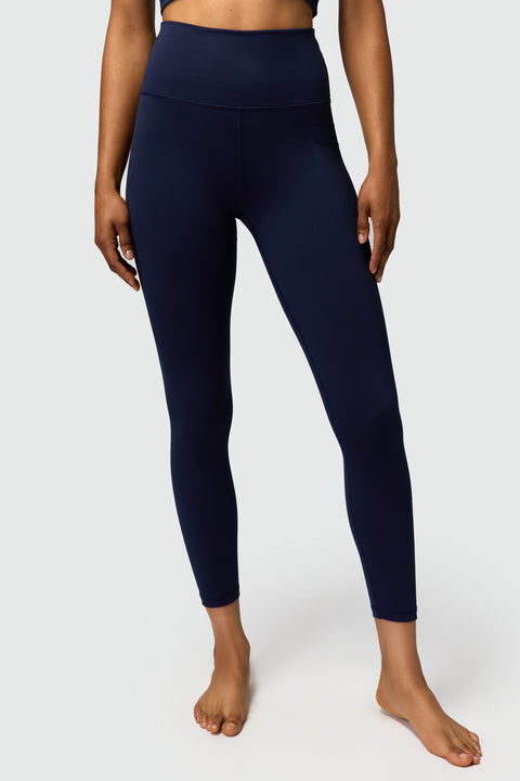 Fabletics Oasis High-Waisted Shine 7/8 Legging in Navy Blue Size