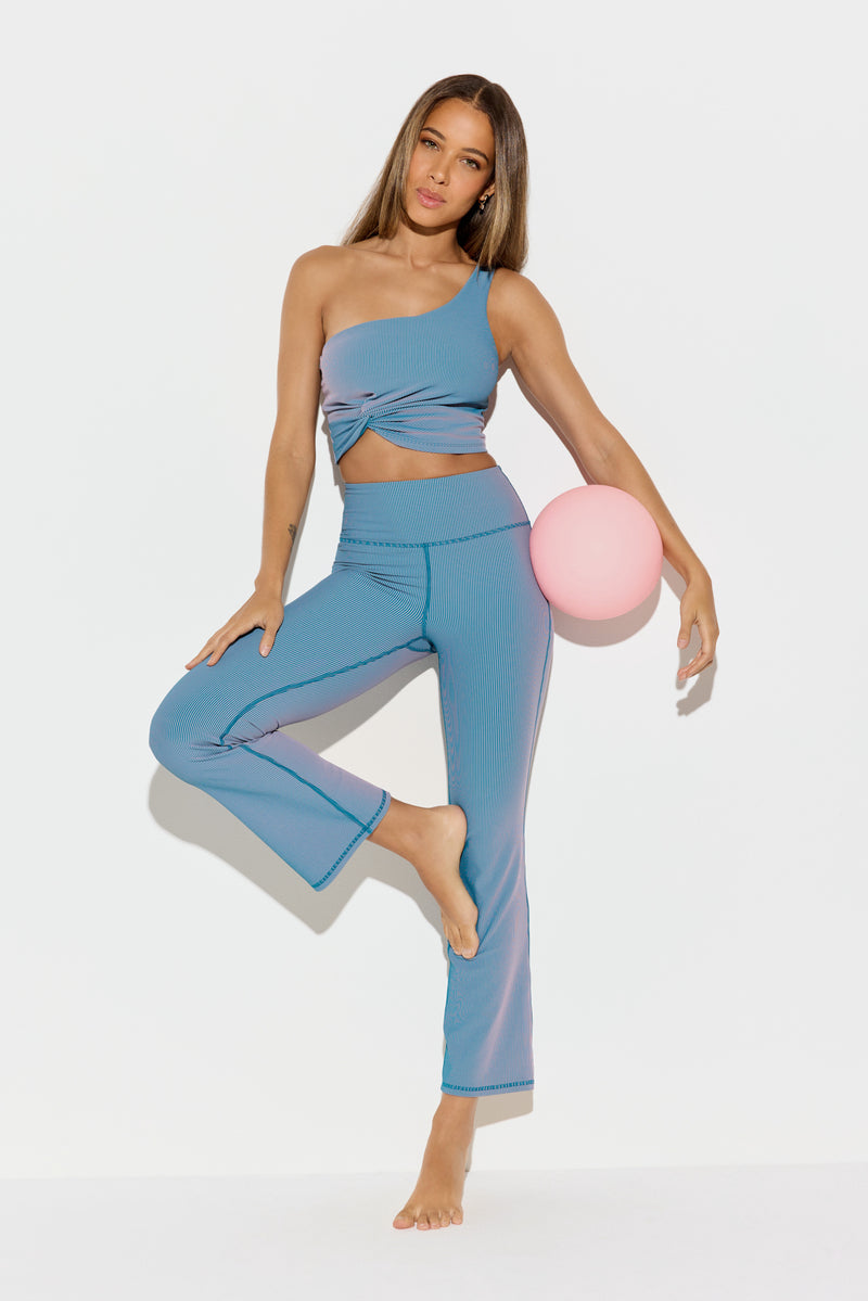 Auralight Charlieze Crop Tank
