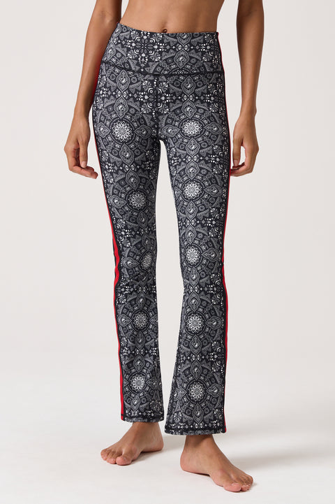 EuphoriaLift Infinity Crop Flare Legging