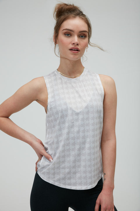 Active Muscle Tank