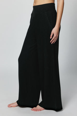 Ballet Rib Wide Leg Pant